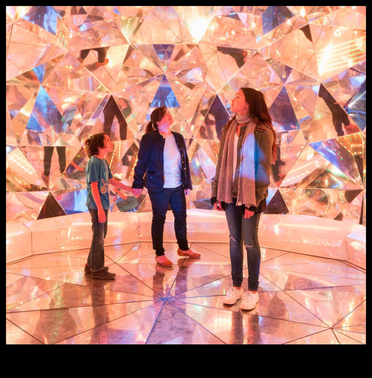 Kultūras kaleidoskops: pasaules ievērojamo vietu spektrs