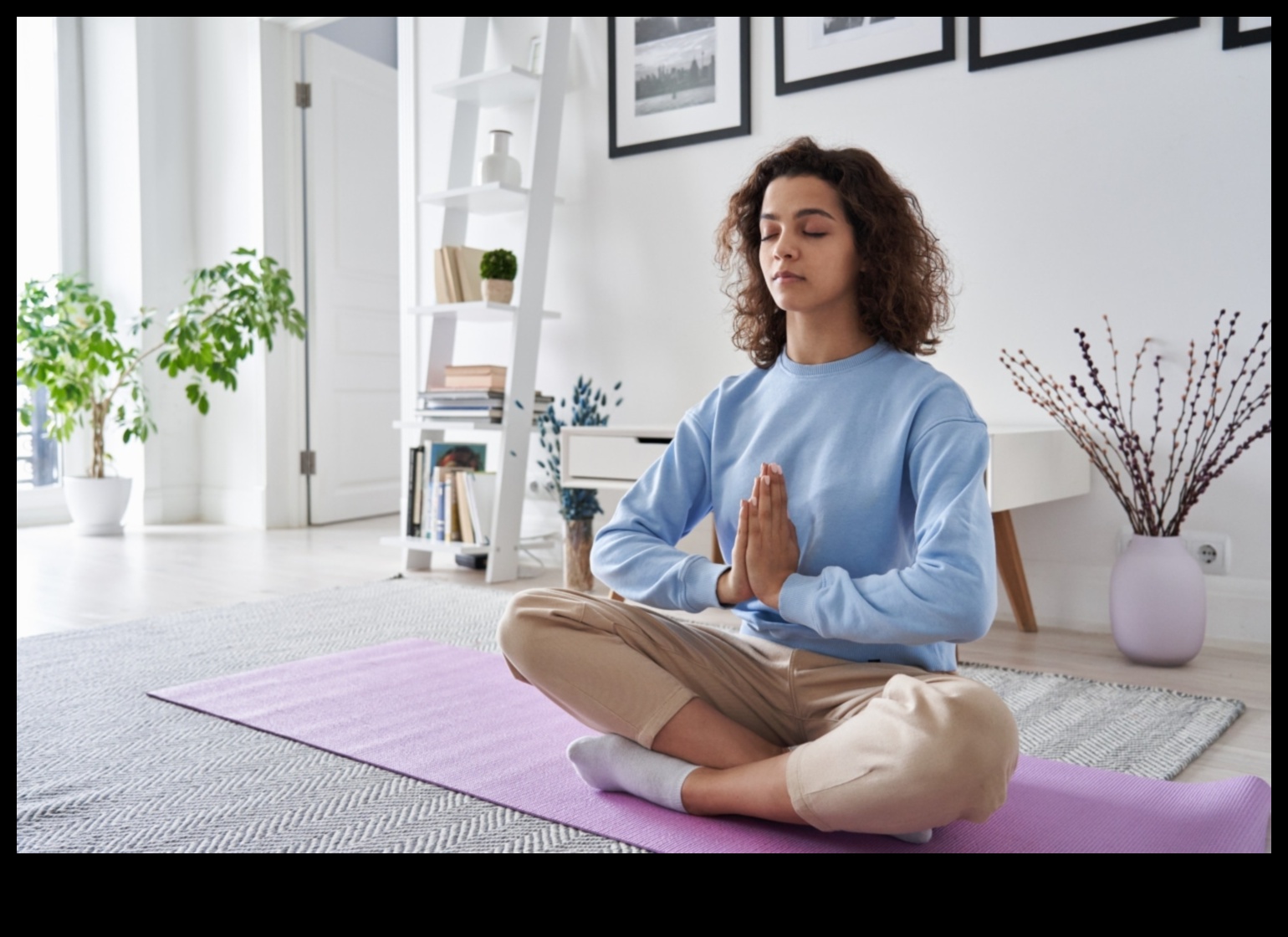 Uzlabojiet savu prātu: izpētiet meditācijas pozitīvos rezultātus