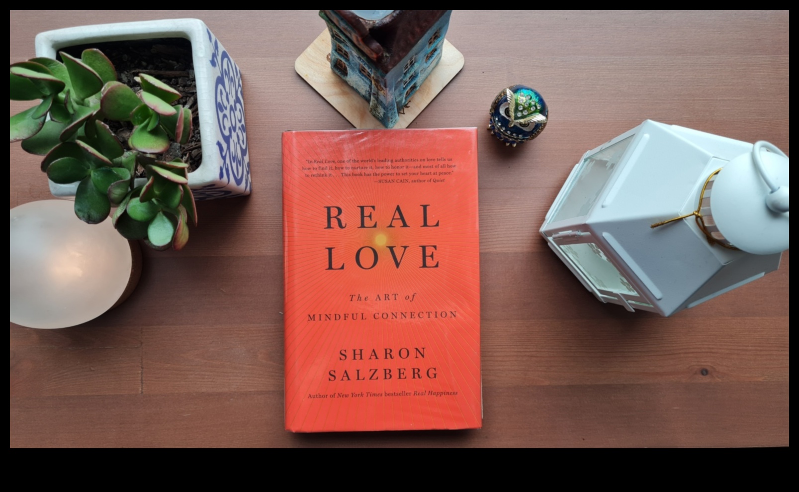 Mīlestība tagadnē: virzība uz apzinātas saiknes ceļu