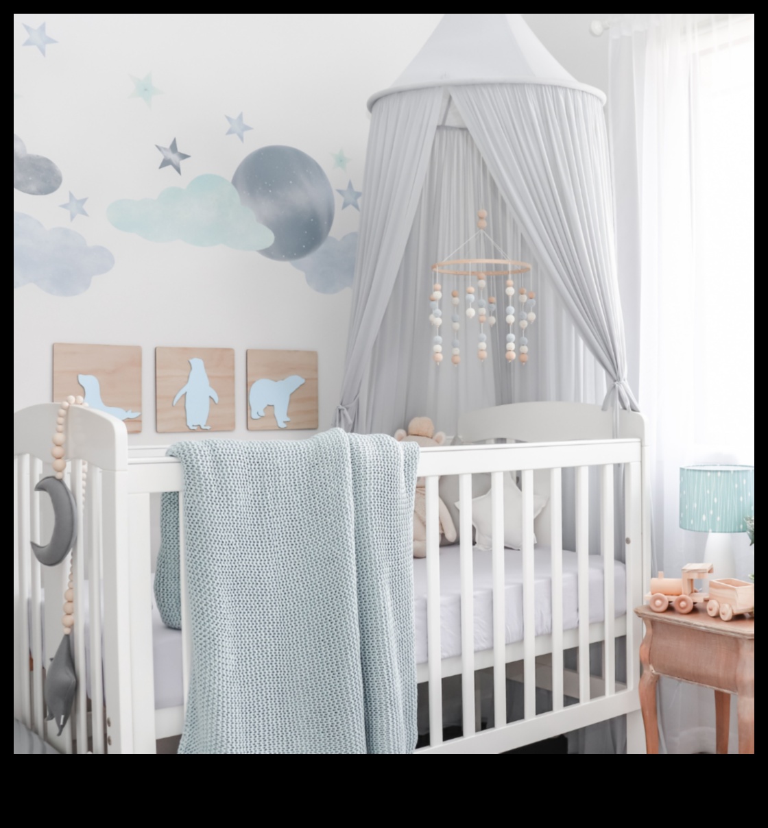 Rotaļīgi pasteļtoņi: ieveidojiet bērnudārzu ar maigām nokrāsām