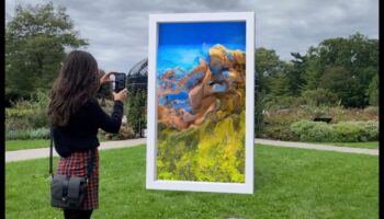 Abstract Atomic Realities: The Artistry of Contemporary nanotechnology